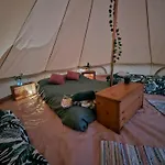 Readers Field Glamping