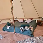 Readers Field Glamping