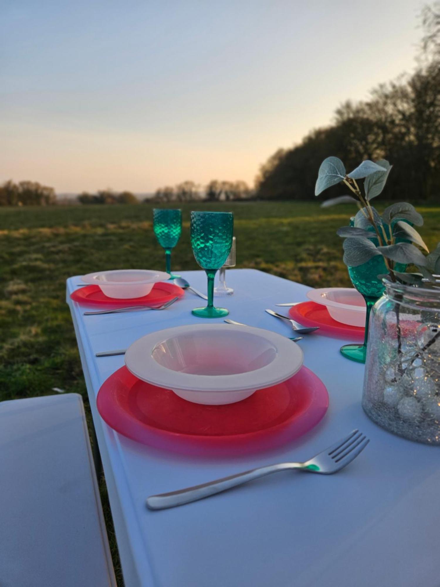Readers Field Glamping * Great Sampford