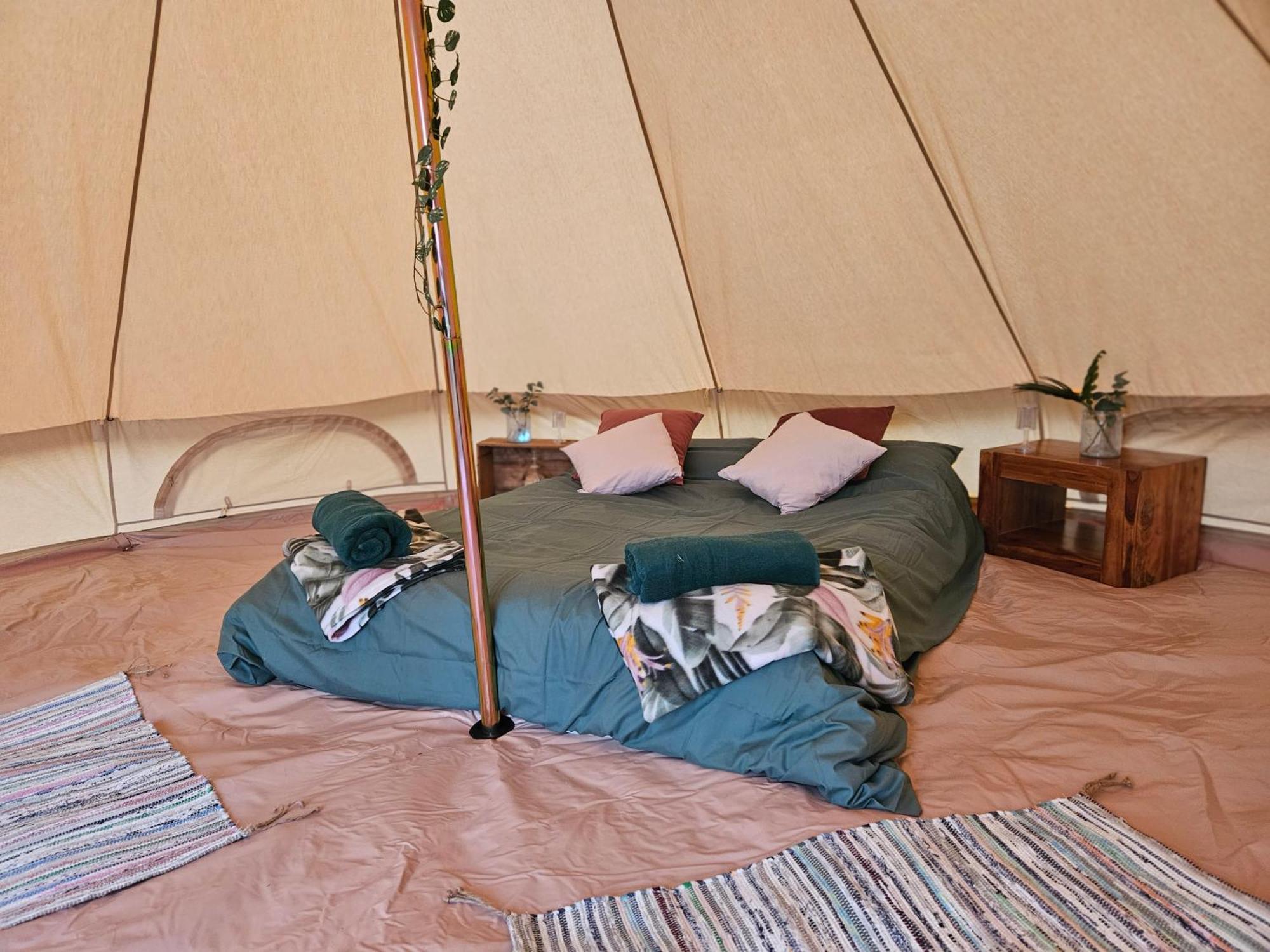 Readers Field Glamping Glamping *