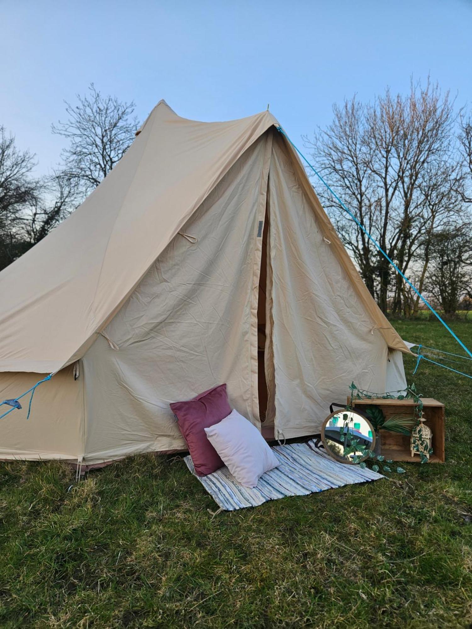 Readers Field Glamping Glamping Great Sampford