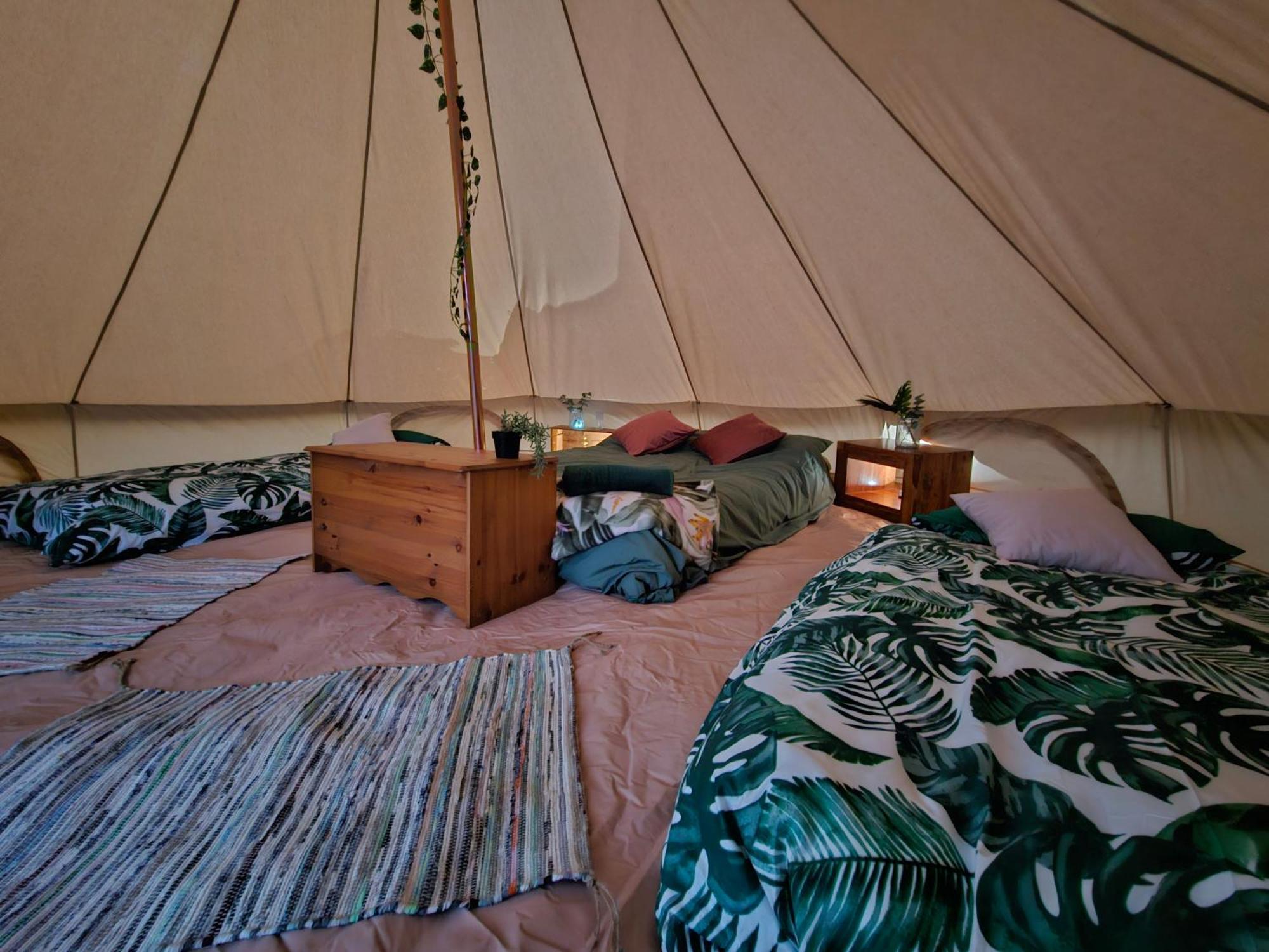 Readers Field Glamping *
