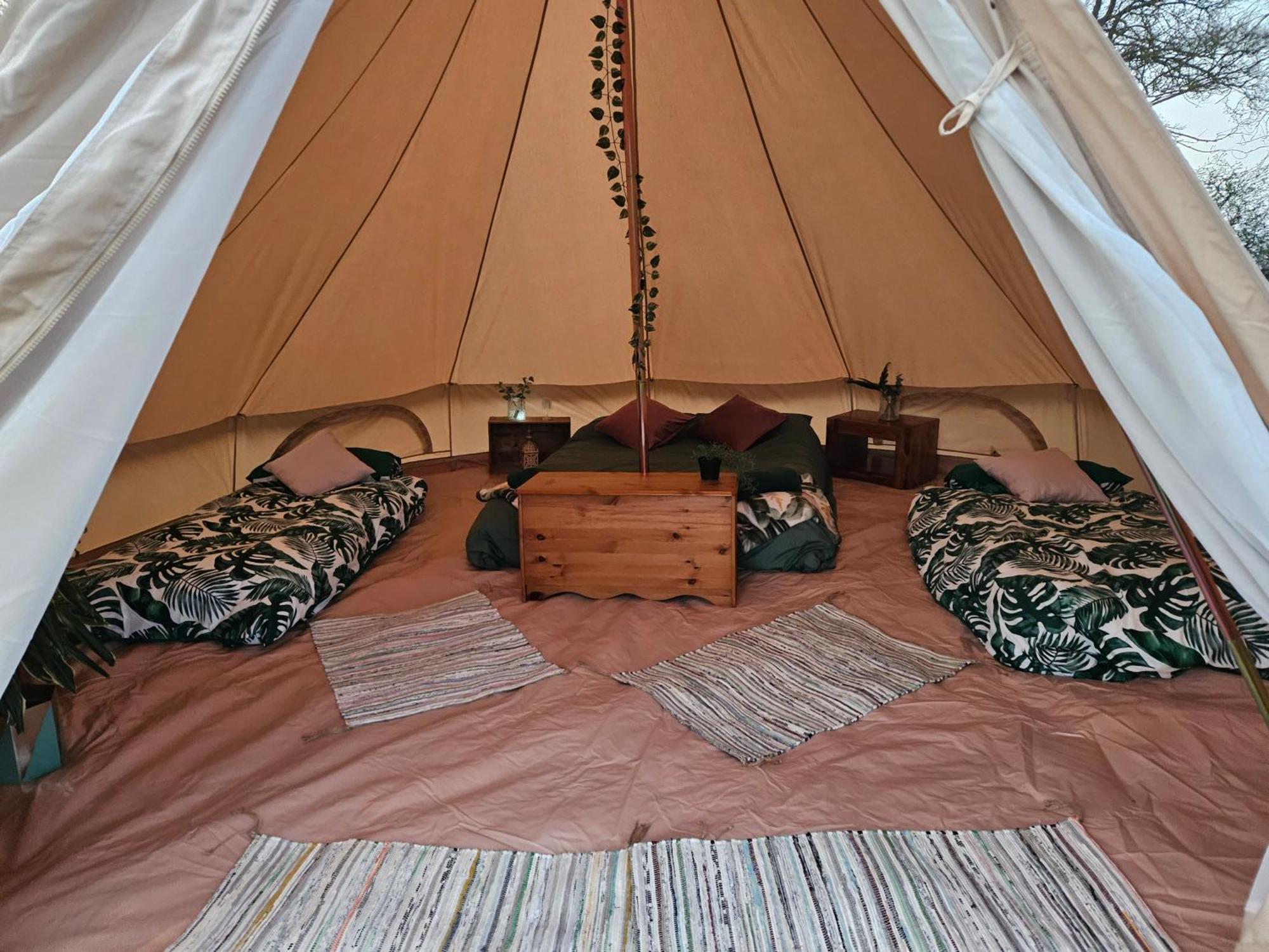 Readers Field Glamping