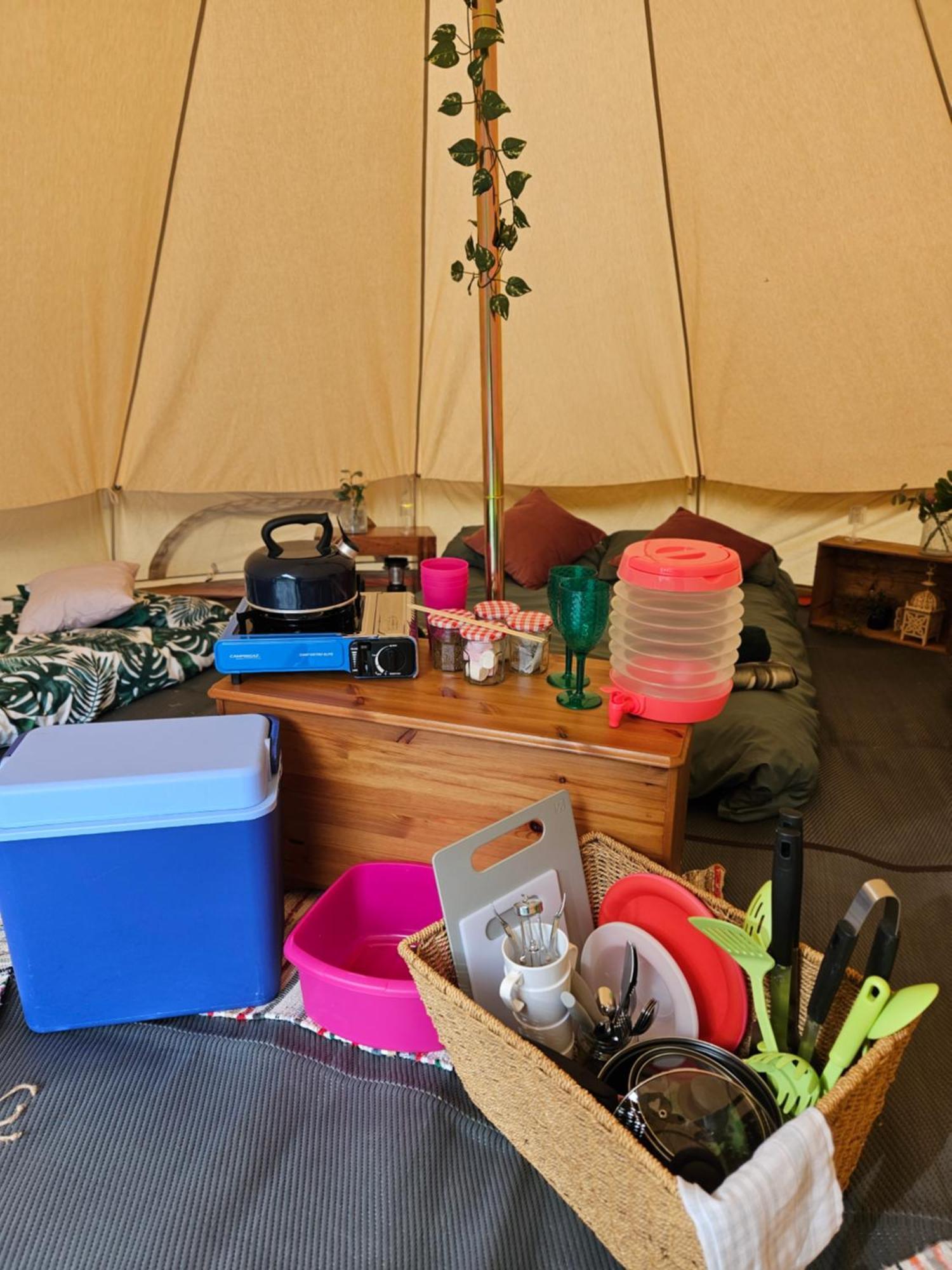 Readers Field Glamping Glamping *