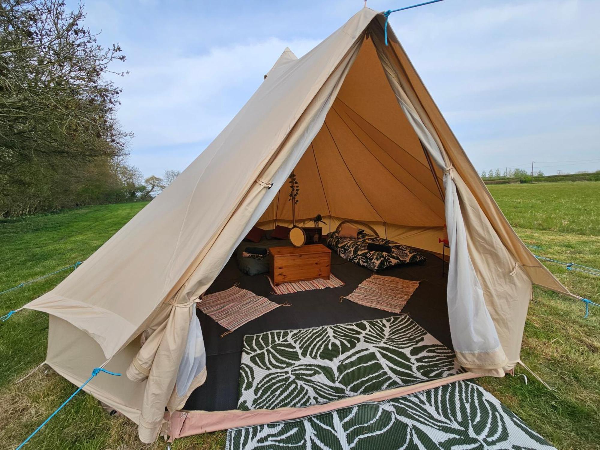Readers Field Glamping Glamping *