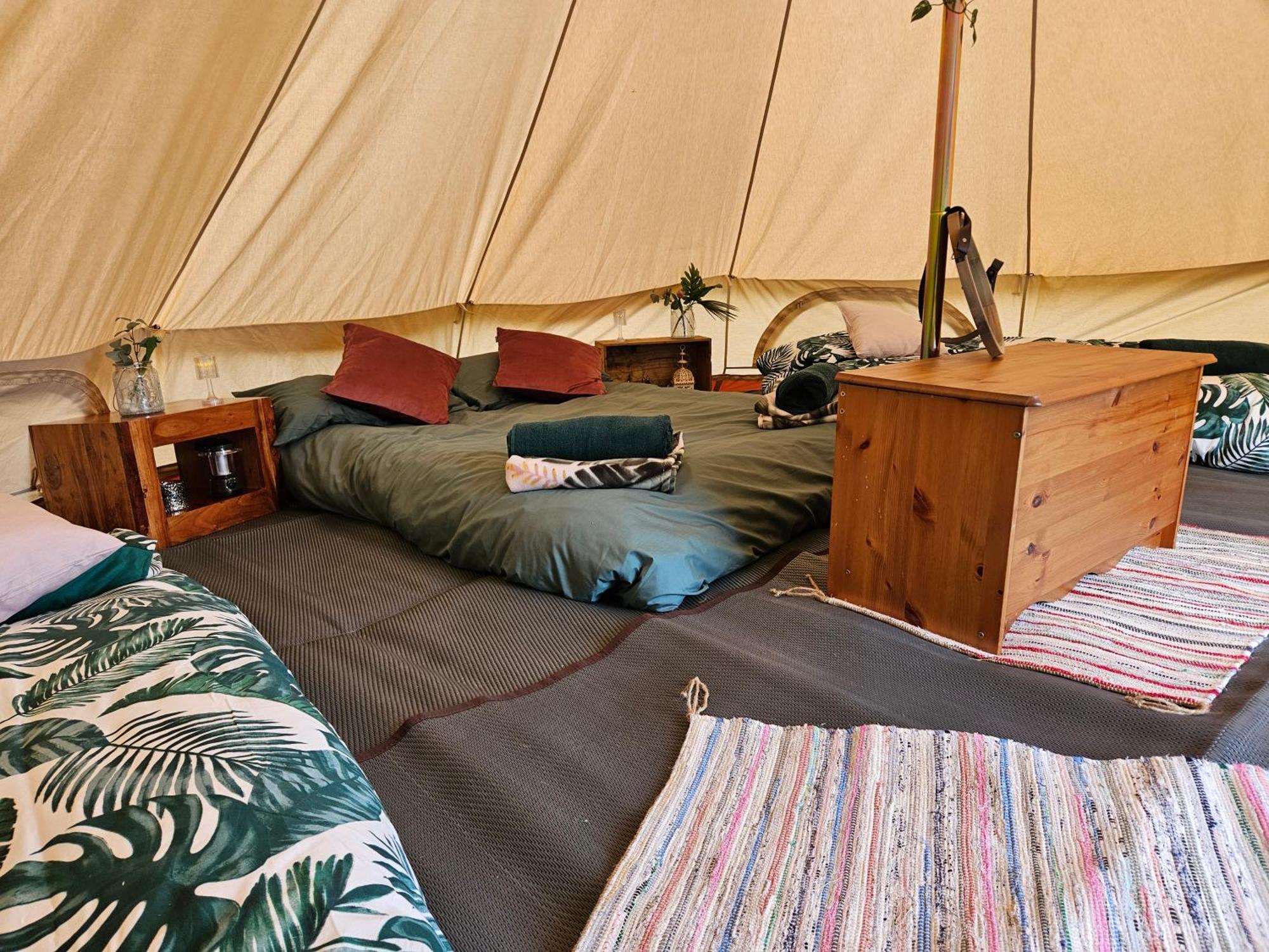 Readers Field Glamping Glamping Great Sampford